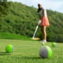 F4 Pure Contact Practice Golf Balls - 12 Pack -Wilson Store F4PureContactPracticeBalls 3