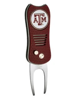 Team Golf Retractable Switchblade Switchfix Divot Tool Ball Marker - NCAA 39 Team Golf Retractable Switchblade Switchfix Divot Tool Ball Marker - NCAA -Wilson Store TexasAM Aggies Switchfix 44448 152